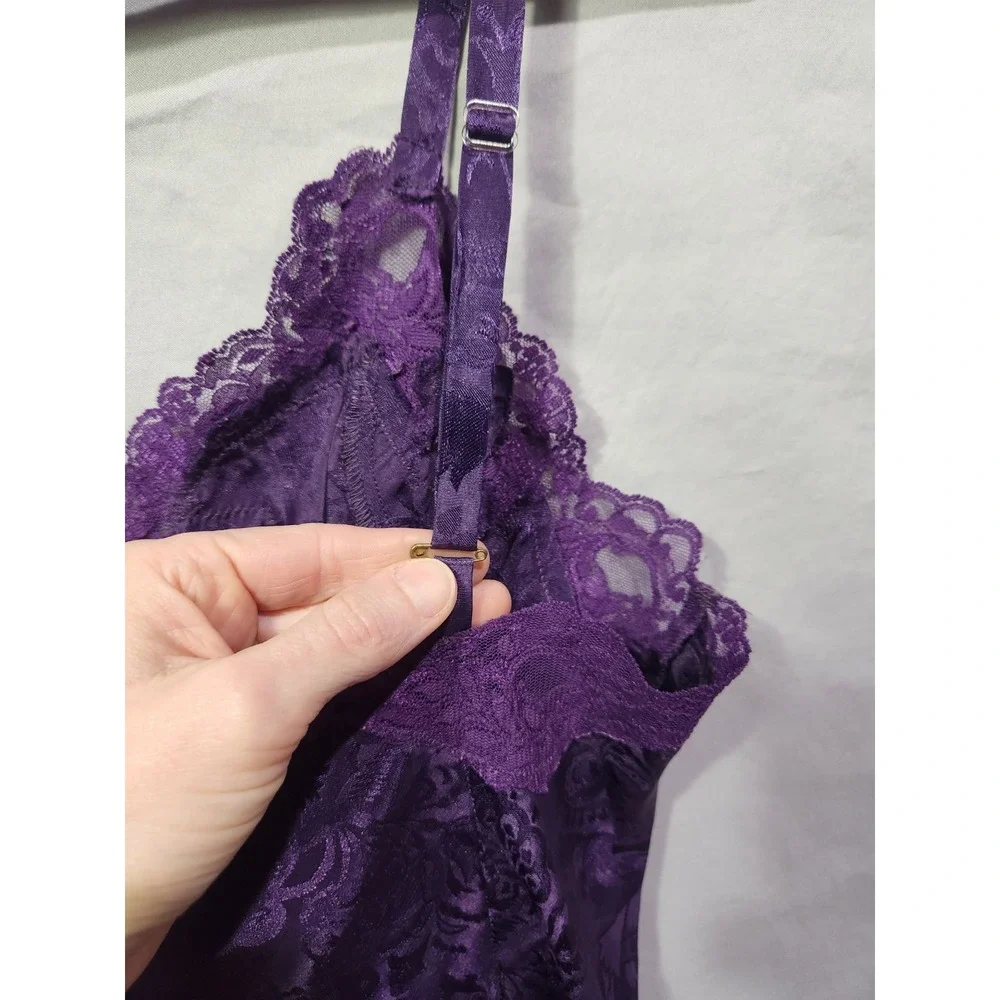 VTG Victorias Secret Gold Label Satin & Lace Floral Paisley Purple Slip Dress  S